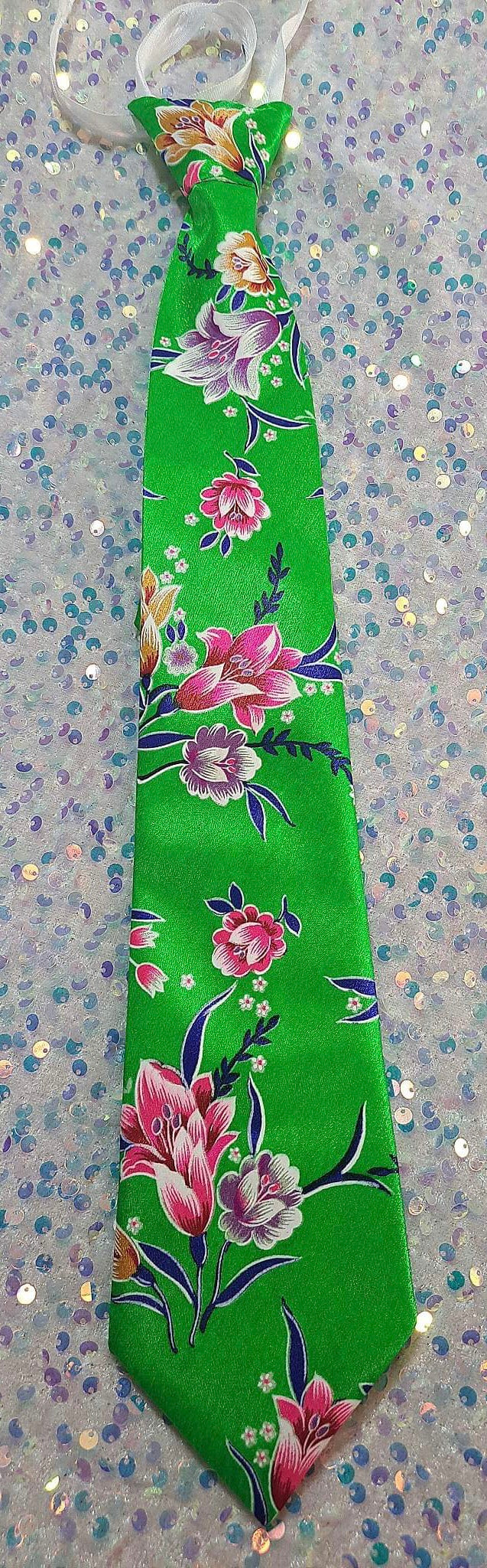 Vintage Lis Loos Tie