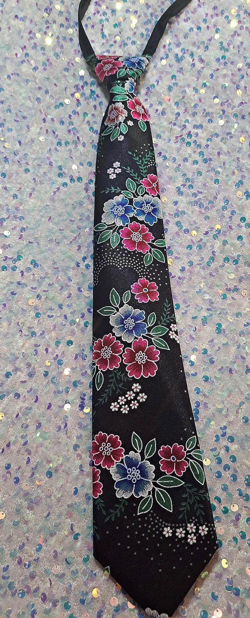 Vintage Lis Loos Tie